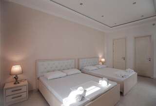 Отель Black Sea Riviera Hotel Шекветили Двухместный номер с 2 двуспальными кроватями-2